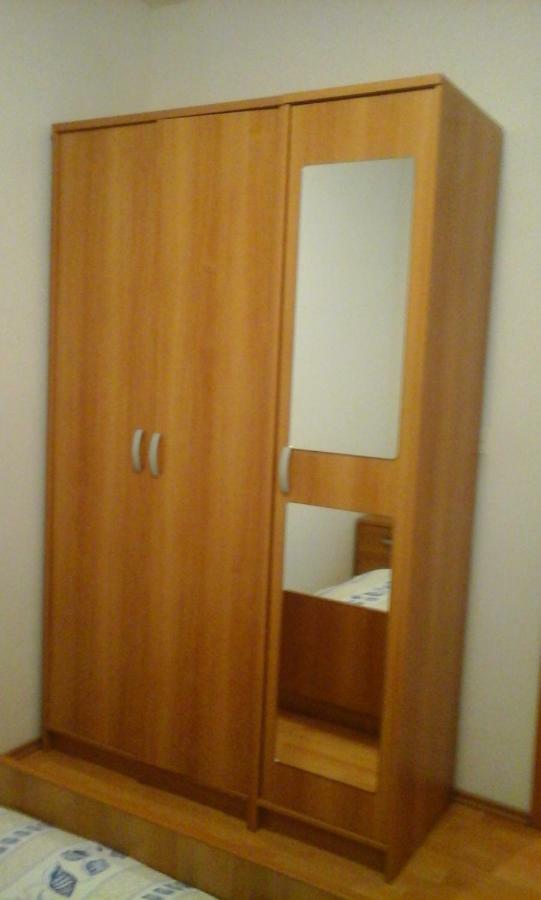 Apartmani Bozic-Omišalj Exteriör bild